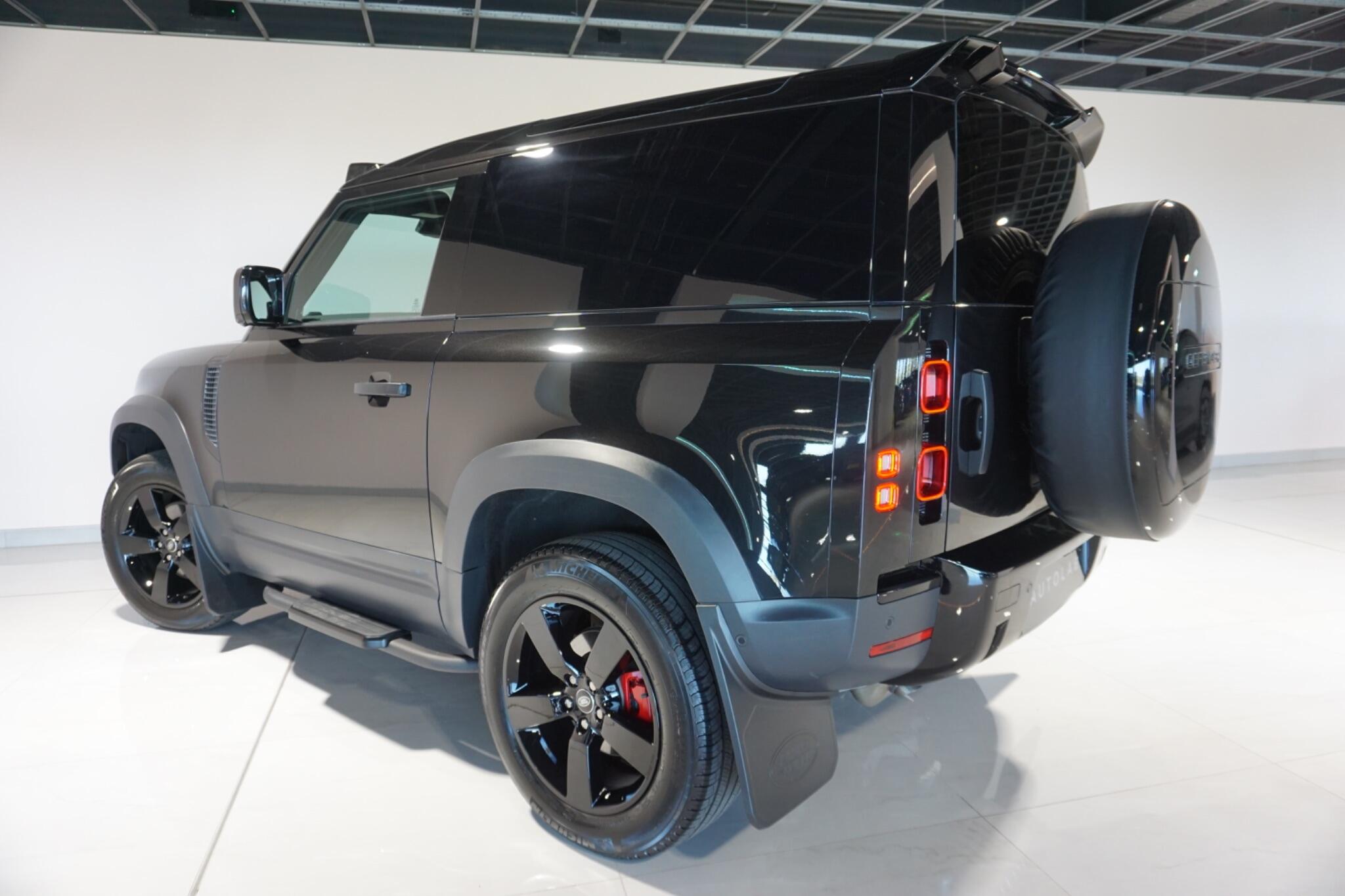 Land Rover Defender 90 3.0 D250 MHEV Hard Top SUV 3dr Diesel Auto 4WD SWB Euro 6 (s/s) (250 ps)